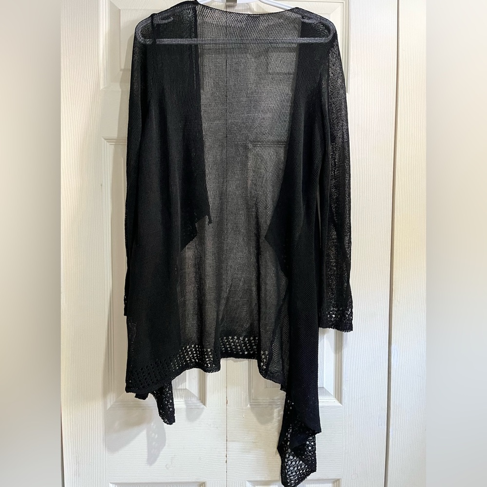 Fish net women’s open front black knit cardigan in Size small